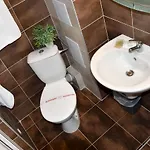 ホテル Family нouse -нotel Asai 2*