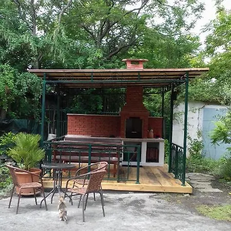 Family нouse -нotel Asai Hotel