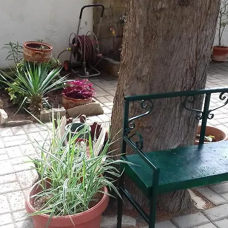 Hotel Family нouse -нotel Asai