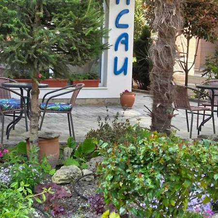 Hotel Family нouse -нotel Asai Ravda