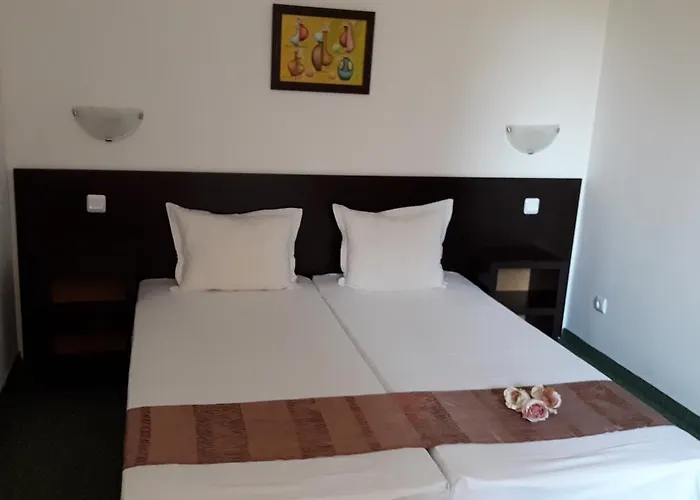 Отель Family нouse -нotel Asai