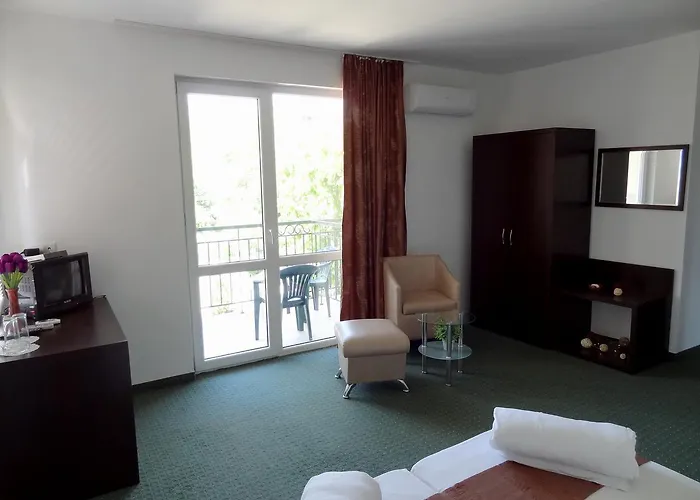 Отель Family нouse -нotel Asai