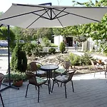 Family нouse -нotel Asai Rawda