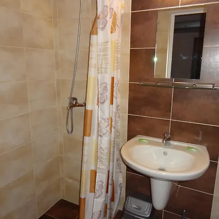 호텔 Family нouse -нotel Asai 라브다