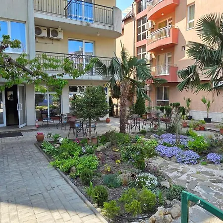 Family нouse -нotel Asai Hotel Rawda