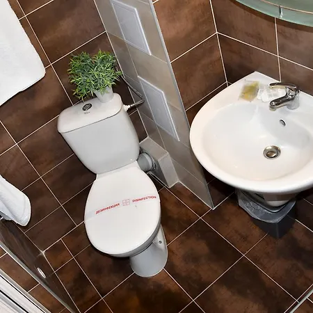 호텔 Family нouse -нotel Asai 2*