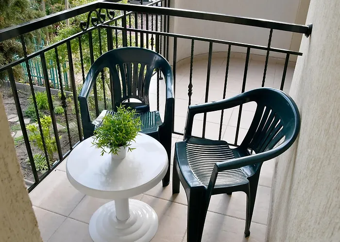 Hotel Family нouse -нotel Asai Ravda